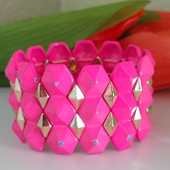 Statement Bracelet - Picture 2 of 2